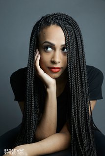 Nicolette Robinson