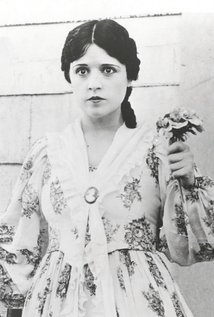 Marion Mack